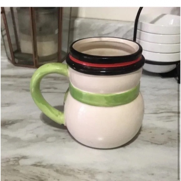 🪞 Holiday winter season snowman decorated coffee mug cup in ivory multi - Picture 2 of 5